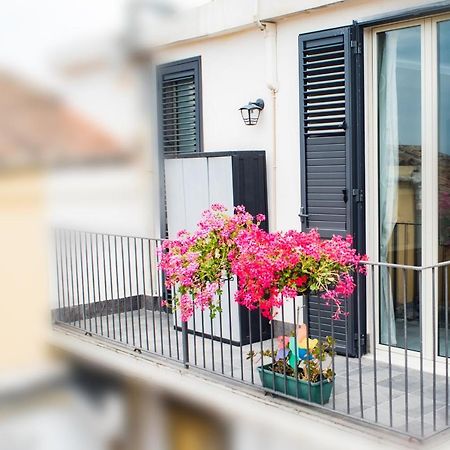 Alessia Apartment Panoramic View Катания Екстериор снимка