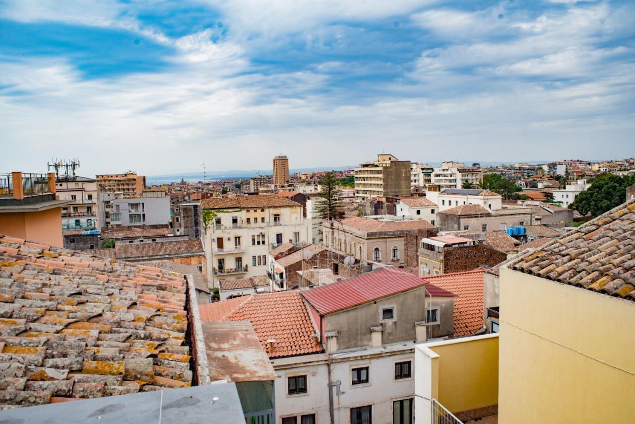 Alessia Apartment Panoramic View Катания Екстериор снимка