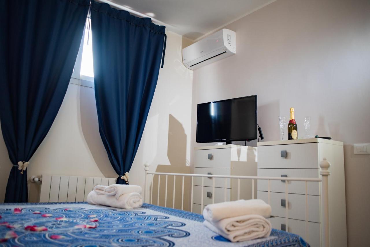 Alessia Apartment Panoramic View Катания Екстериор снимка