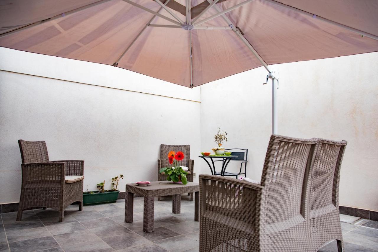 Alessia Apartment Panoramic View Катания Екстериор снимка