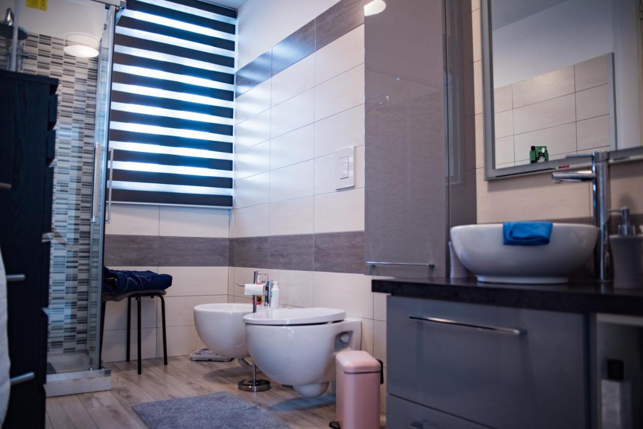 Alessia Apartment Panoramic View Катания Екстериор снимка